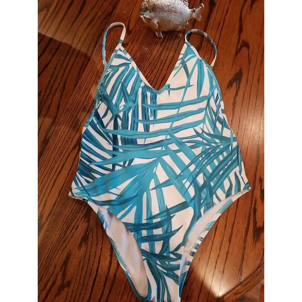 Cupshe Teal Blue & White Bamboo Leaf Print One‎ Piece Swimsuit Size Small NWT